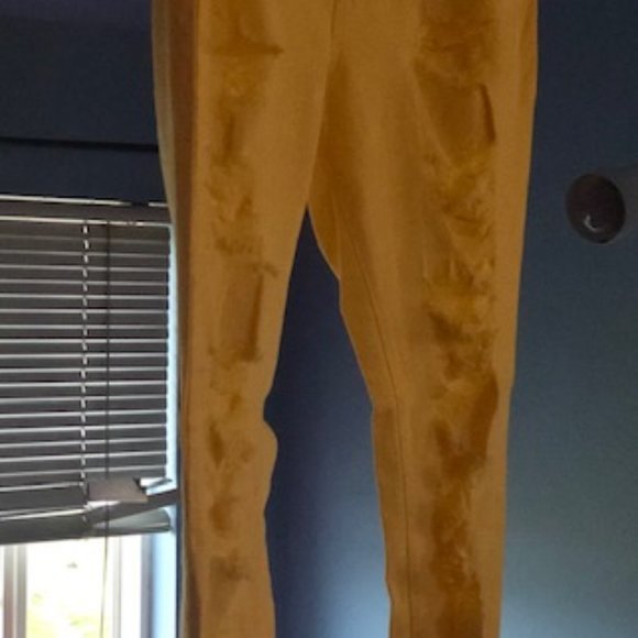 ONE SKIRT, ONE LULAROE DRESS, AND NICE TOPS - Picture 3 of 12